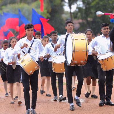 7453e7ee 6b67 4865 8f52 3c918f0ad961